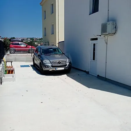 Victoria House דירה ביאלה
