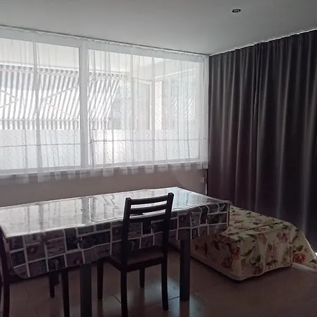Victoria House *